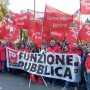 striscione Fp Cgil Lombardia