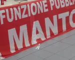 striscione Fp Cgil Mantova