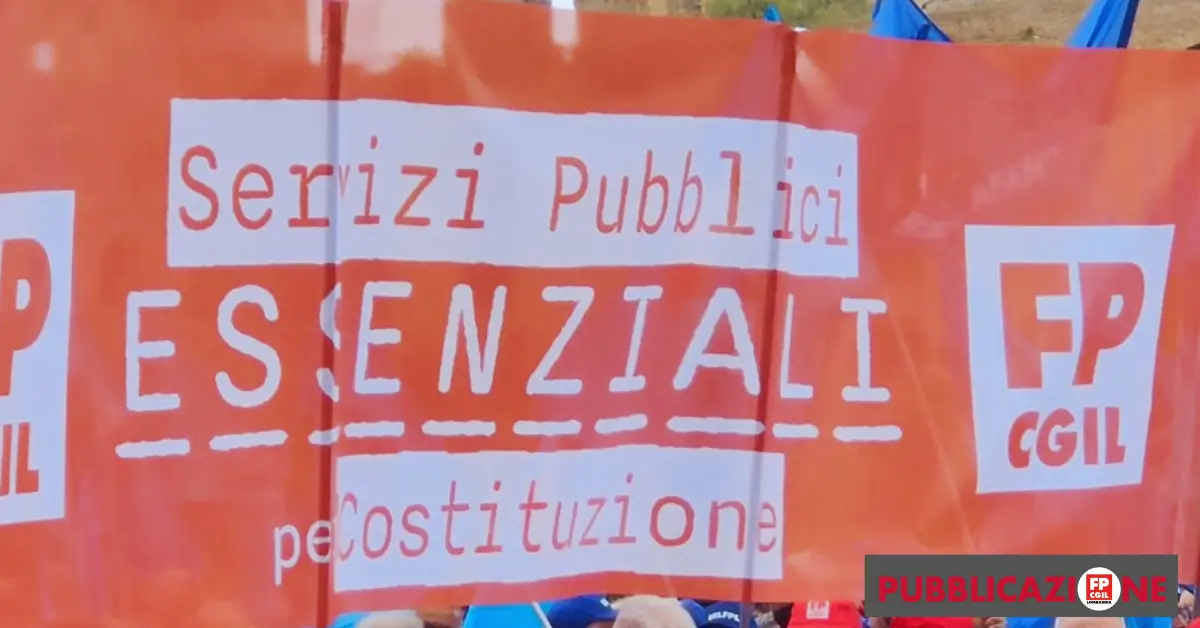 essenziali per costituzione-striscione fpcgil