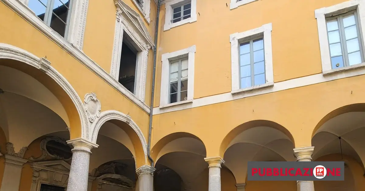 palazzo cernezzi comune di como